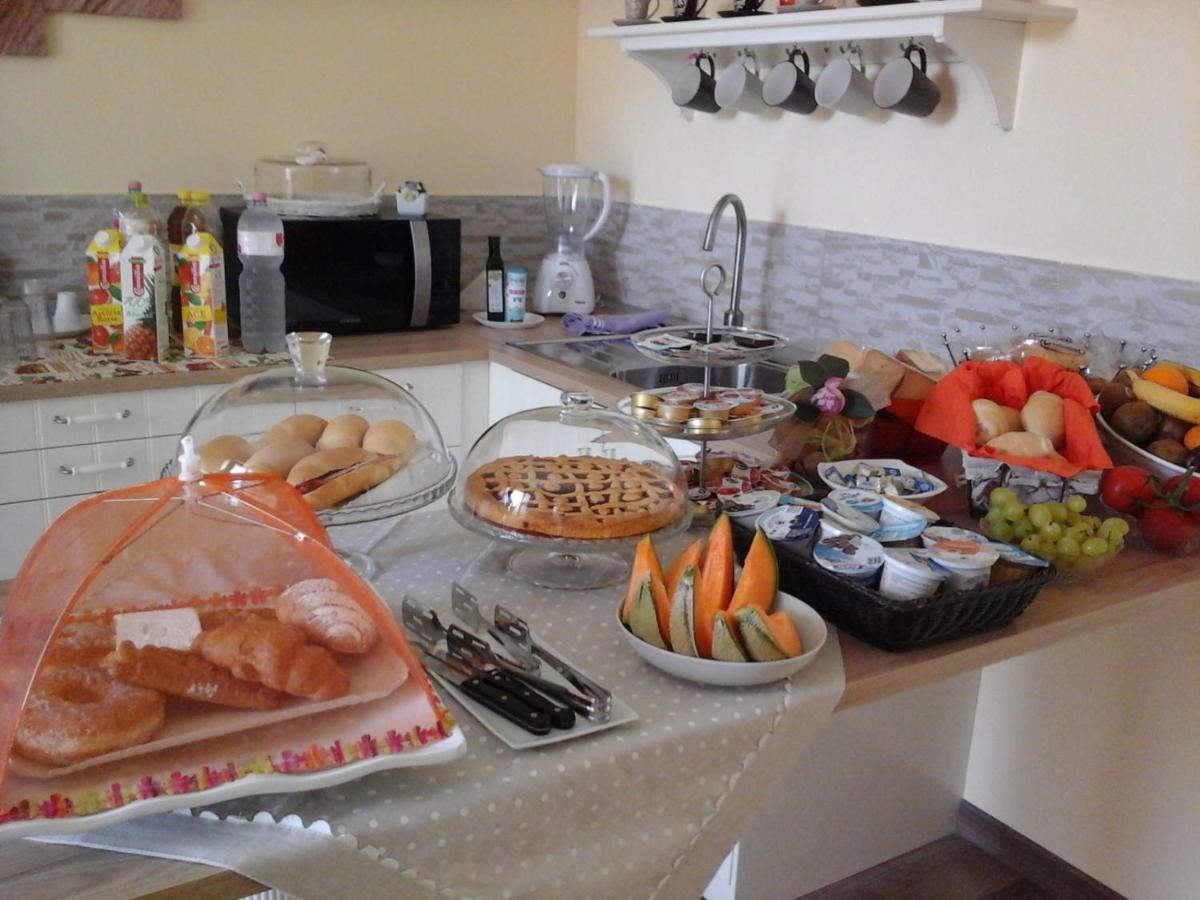 A Casa Di Nonna Bed and Breakfast Loreto Buitenkant foto